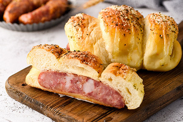 山东新东方烘焙作品-咸面包