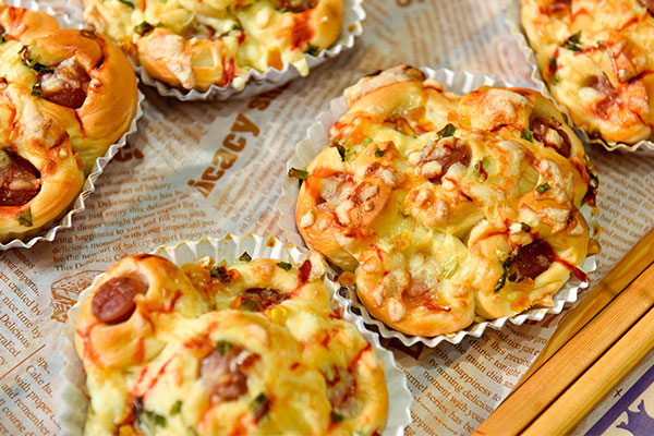 山东新东方烘焙作品-咸面包