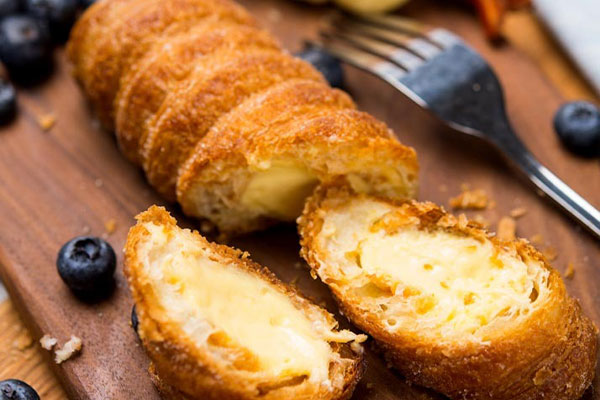 山东新东方甜品作品-泡芙