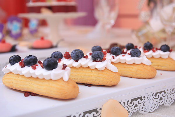 山东新东方甜品作品-泡芙