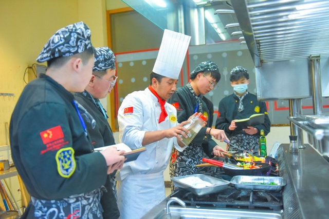 外籍大师克里斯西餐教学